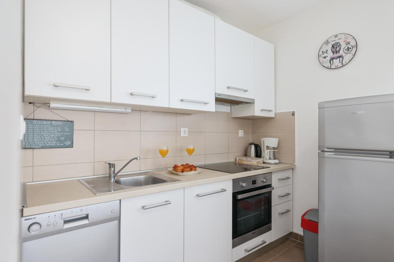 Cozy Niko Apartment - Private Parking And Balcony 자다르 외부 사진