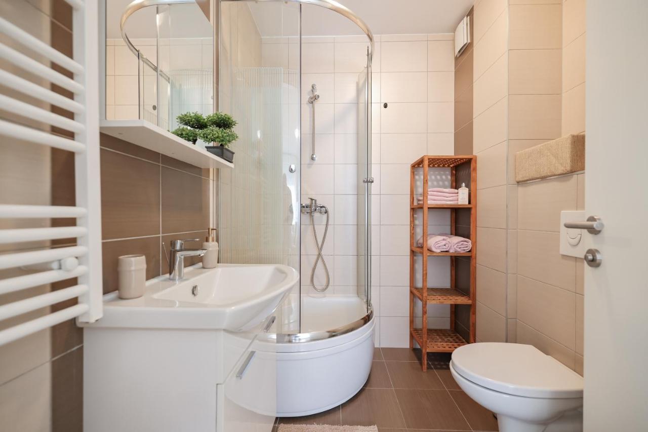 Cozy Niko Apartment - Private Parking And Balcony 자다르 외부 사진